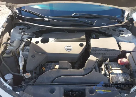 2015 Nissan Altima 2.5/2.5 S/2.5 Sl/2.5 Sv из США, поврежденный, VIN 1N4AL3AP3FN897258